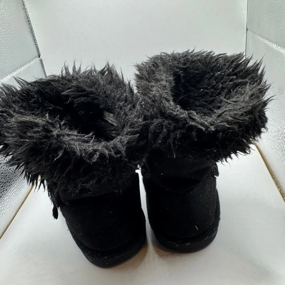 The Children's Place Toddler Girl Size 11 Black Cozy Faux Fur Winter Boots